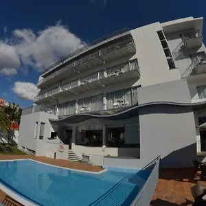 4* Hotel Madeira Bright Star By Petit